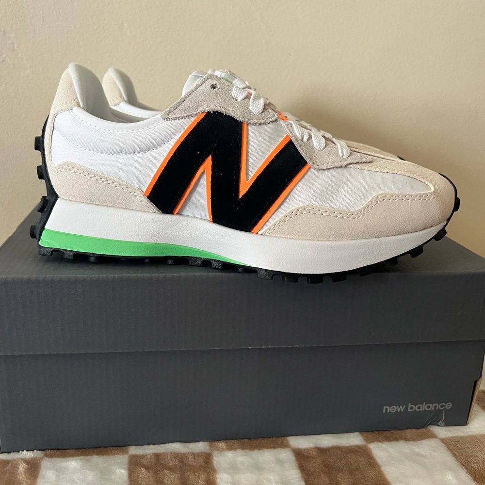New Balance 327 Sneakers Lime Leaf/Hot Mango WS327NC Women’s Size 6.5 BNIB - Picture 2 of 16